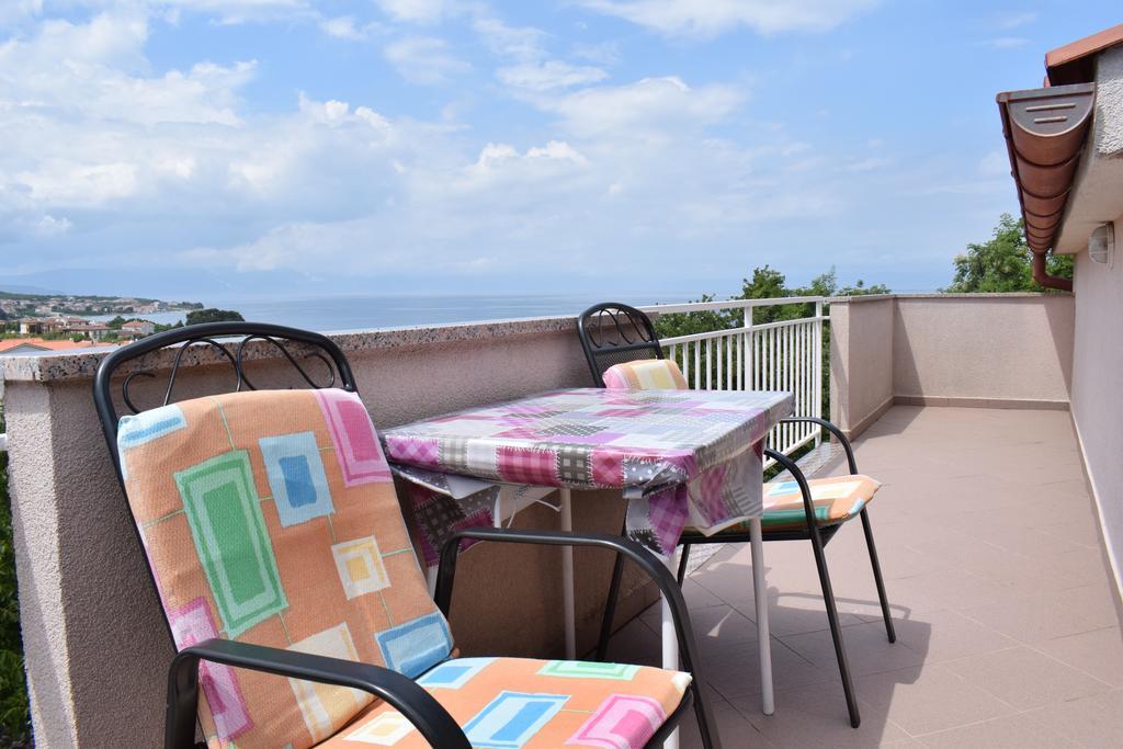 Apartments Green Oasis Малинска Экстерьер фото