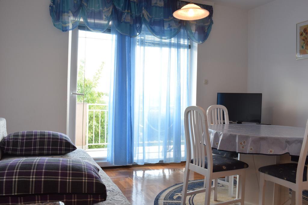 Apartments Green Oasis Малинска Экстерьер фото